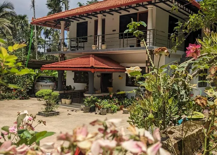 Vasu Estate Stay