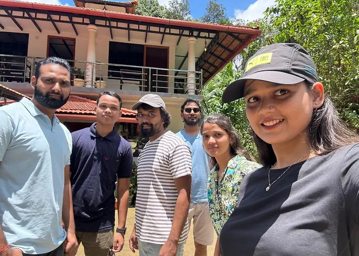 Vasu Estate Stay
